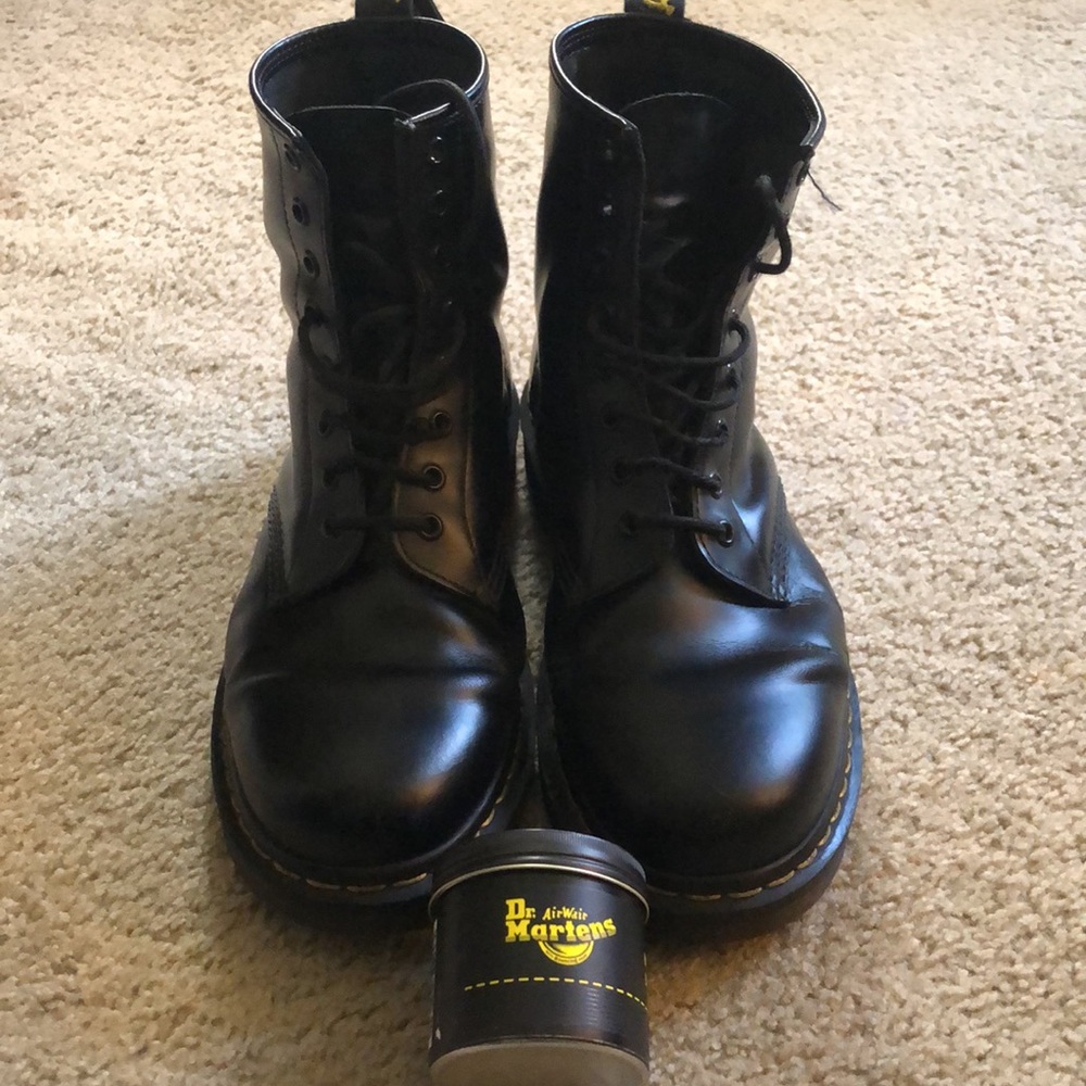 Dr Martens black 1460 boots size 11